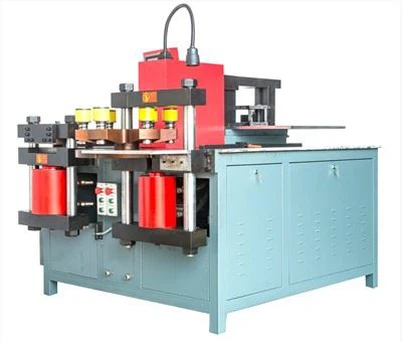 เครื่องประมวลผลบัสบาร์ CNC ไฮดรอลิก 3 In1 คุณภาพสูงสำหรับ Copper